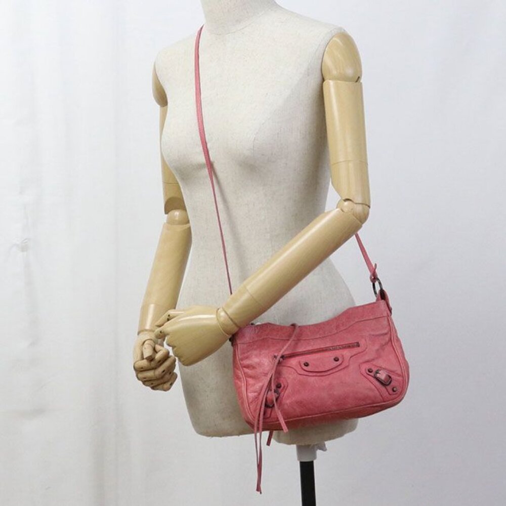 Balenciaga The Hip Shoulder Bag Leather - Picture 9 of 9
